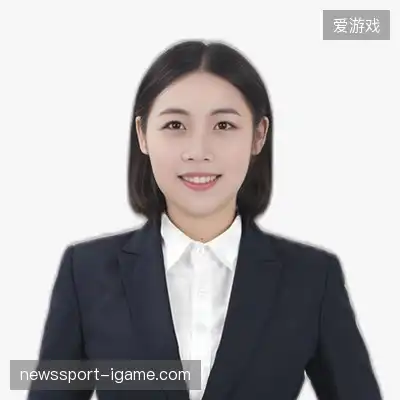 万欣